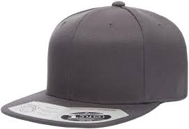 snapback cap